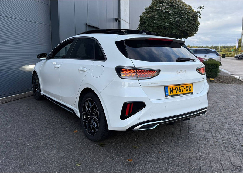 Kia pro_cee'd (III - update 2) 1.0 T-GDi GT-line - Седан: снимка 2 Kia pro_cee'd (III - update 2) 1.0 T-GDi GT-line - Седан: снимка 2