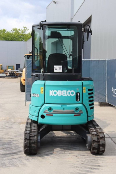 Kobelco SK25SR-6 - Верижен багер: снимка 5 Kobelco SK25SR-6 - Верижен багер: снимка 5