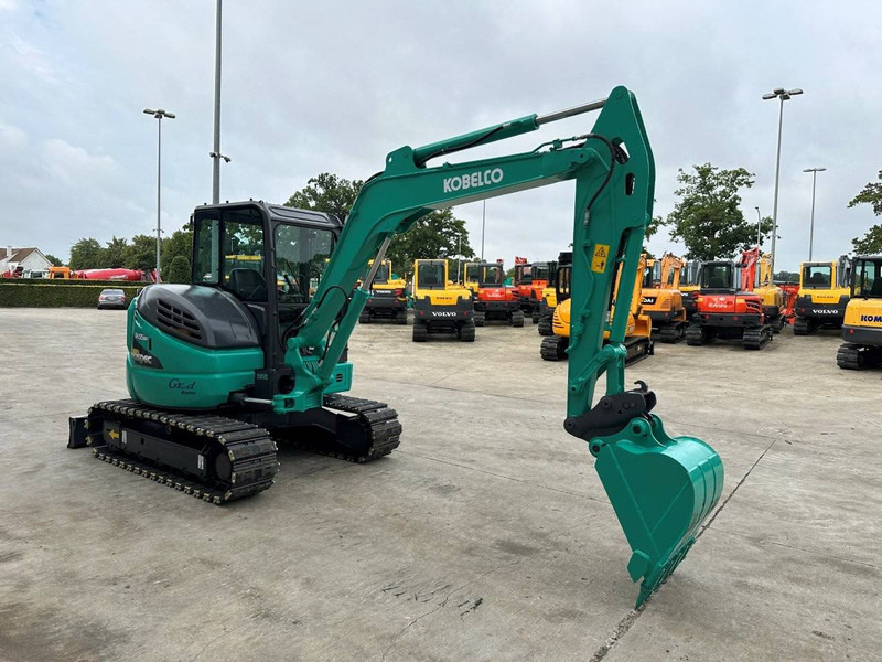 Kobelco SK55SRX-6 - Верижен багер: снимка 3 Kobelco SK55SRX-6 - Верижен багер: снимка 3