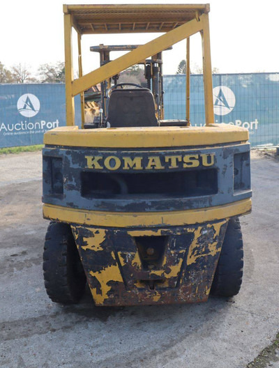 Komatsu - Дизелов мотокар: снимка 4 Komatsu - Дизелов мотокар: снимка 4