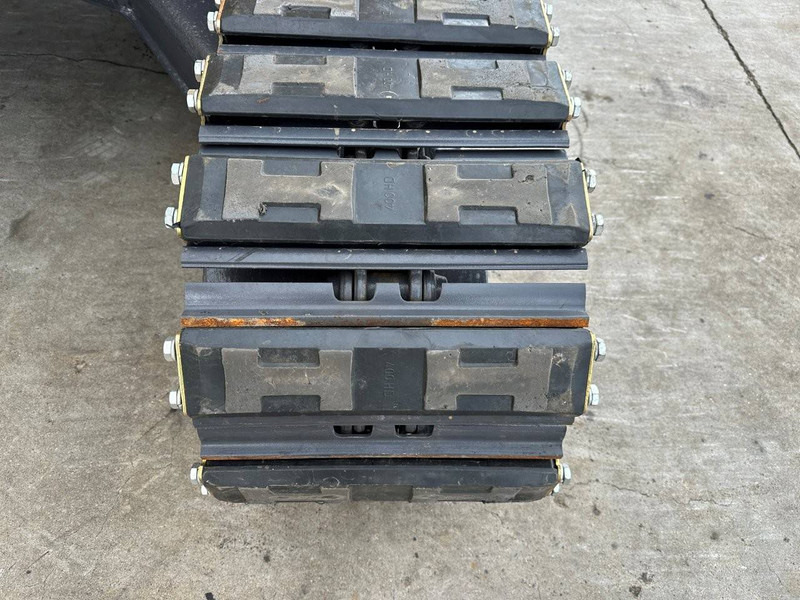 Верижен багер Komatsu PC56-7: снимка 11