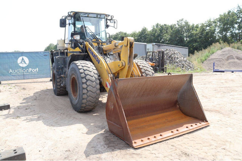 Колесен товарач Komatsu WA270-8E0: снимка 7 Колесен товарач Komatsu WA270-8E0: снимка 7