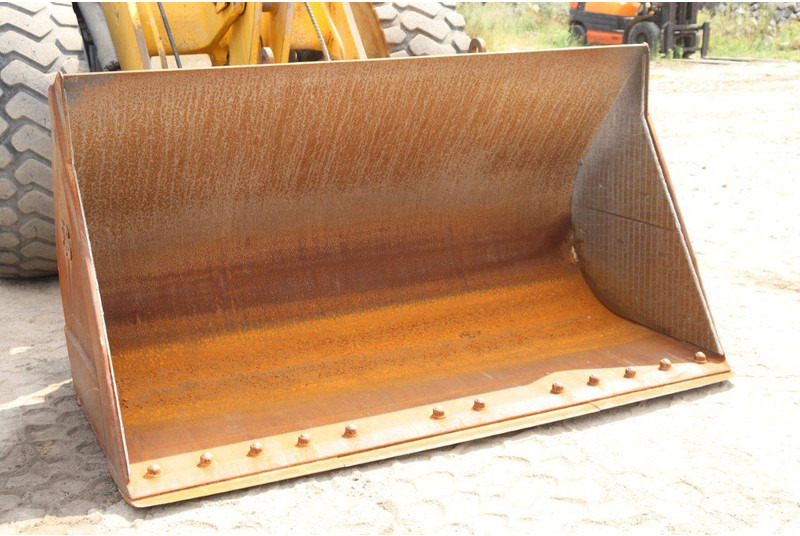 Колесен товарач Komatsu WA270-8E0: снимка 12 Колесен товарач Komatsu WA270-8E0: снимка 12