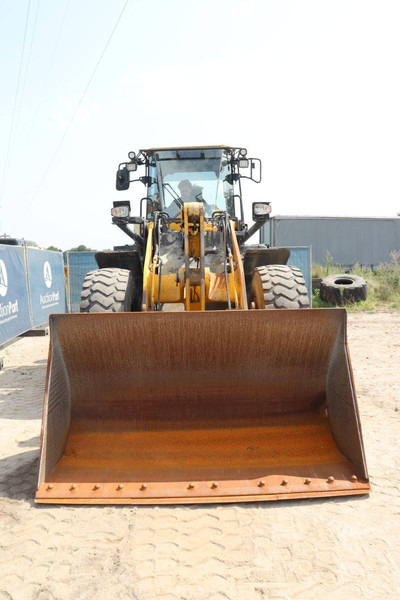 Колесен товарач Komatsu WA270-8E0: снимка 8 Колесен товарач Komatsu WA270-8E0: снимка 8