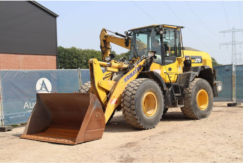 Колесен товарач Komatsu WA270-8E0: снимка 9 Колесен товарач Komatsu WA270-8E0: снимка 9