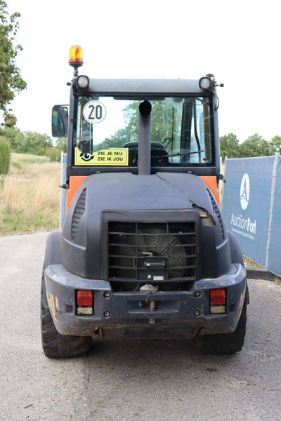 Komatsu WA70-7 - Колесен товарач: снимка 5 Komatsu WA70-7 - Колесен товарач: снимка 5