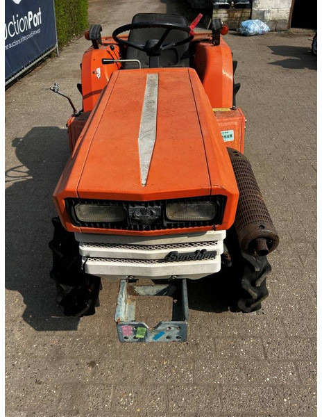 Kubota B1600E - Трактор: снимка 5 Kubota B1600E - Трактор: снимка 5