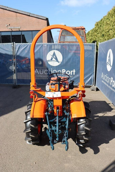 Kubota B5000 - Трактор: снимка 4 Kubota B5000 - Трактор: снимка 4