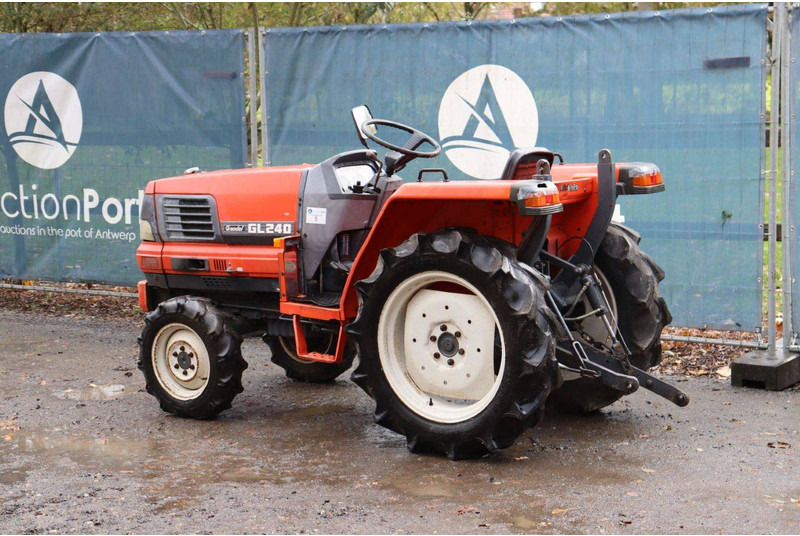 Kubota GL240 - Трактор: снимка 3 Kubota GL240 - Трактор: снимка 3