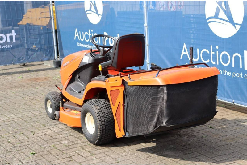 Kubota GR1600EC - Косачка за трева: снимка 4 Kubota GR1600EC - Косачка за трева: снимка 4