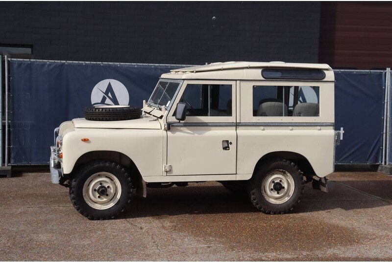 Land Rover Defender - Джип: снимка 1 Land Rover Defender - Джип: снимка 1