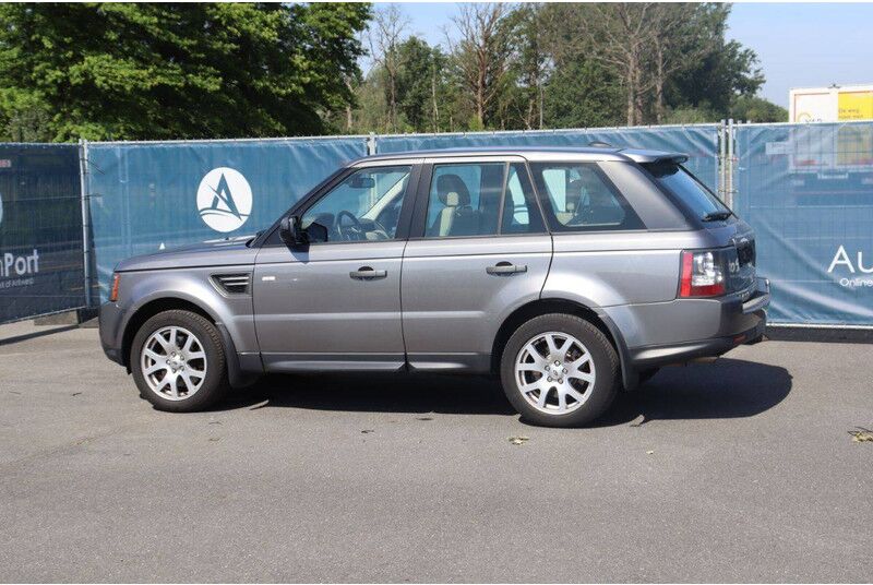 Land Rover Range Rover Sport HSE - Джип: снимка 3 Land Rover Range Rover Sport HSE - Джип: снимка 3