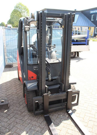 Дизелов мотокар Linde H25D-02: снимка 6