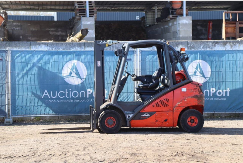 Linde H25T-02 - Дизелов мотокар: снимка 1 Linde H25T-02 - Дизелов мотокар: снимка 1