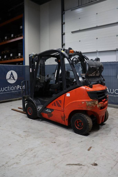 Linde H25T-02 - Газокар: снимка 3 Linde H25T-02 - Газокар: снимка 3
