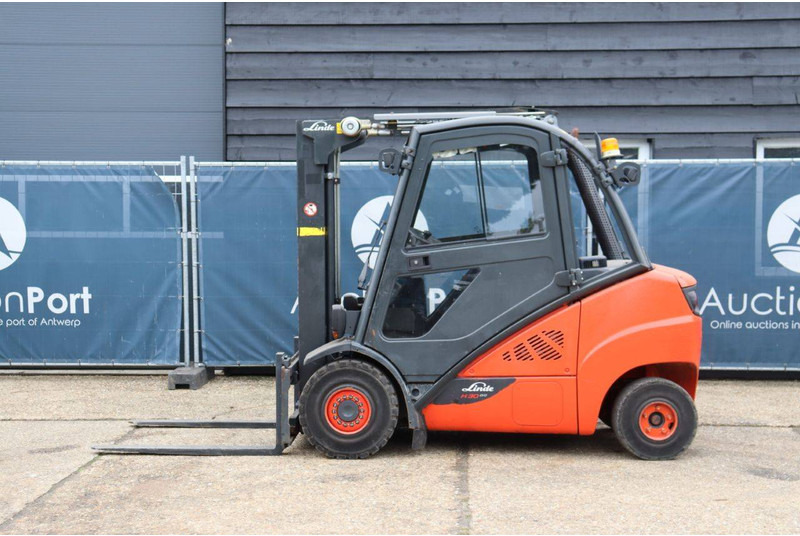 Linde H30D-02 - Дизелов мотокар: снимка 2 Linde H30D-02 - Дизелов мотокар: снимка 2