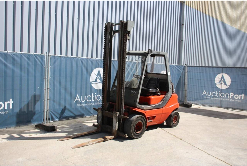 Дизелов мотокар Linde H30D-02: снимка 8