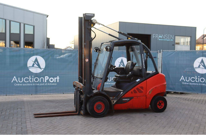 Linde H30D-02 - Дизелов мотокар: снимка 1 Linde H30D-02 - Дизелов мотокар: снимка 1