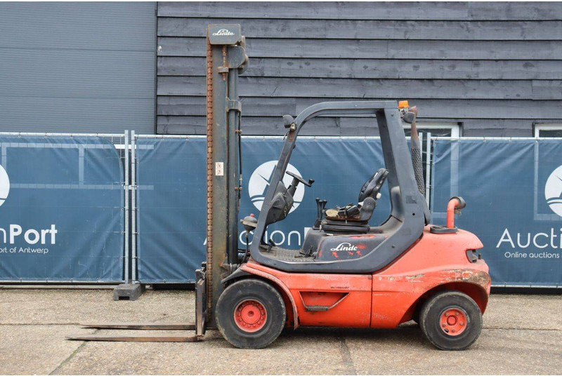 Linde H30D-03 - Дизелов мотокар: снимка 2 Linde H30D-03 - Дизелов мотокар: снимка 2