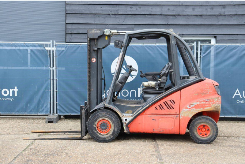 Linde H30D - Дизелов мотокар: снимка 2 Linde H30D - Дизелов мотокар: снимка 2