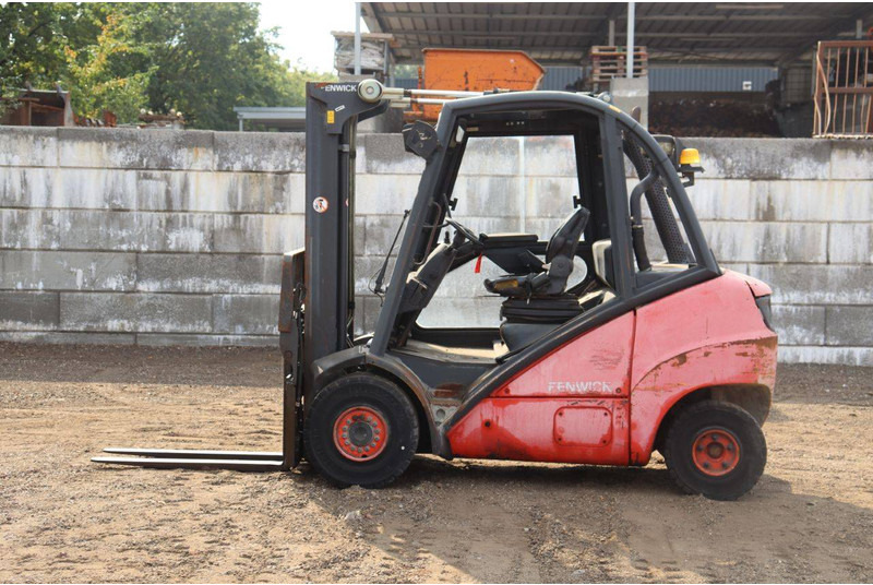 Linde H30D - Дизелов мотокар: снимка 2 Linde H30D - Дизелов мотокар: снимка 2