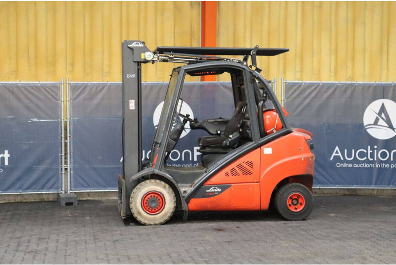 Linde H30T-02 - Газокар: снимка 1 Linde H30T-02 - Газокар: снимка 1