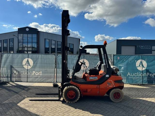Linde H30T - Газокар: снимка 1 Linde H30T - Газокар: снимка 1
