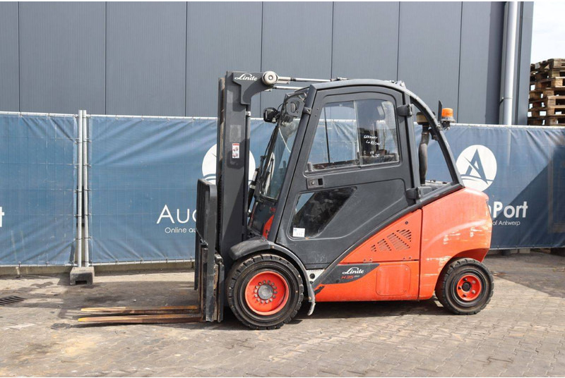 Linde H35D - Дизелов мотокар: снимка 1 Linde H35D - Дизелов мотокар: снимка 1