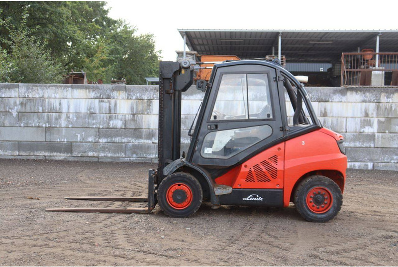 Linde H40D-02 - Дизелов мотокар: снимка 2 Linde H40D-02 - Дизелов мотокар: снимка 2