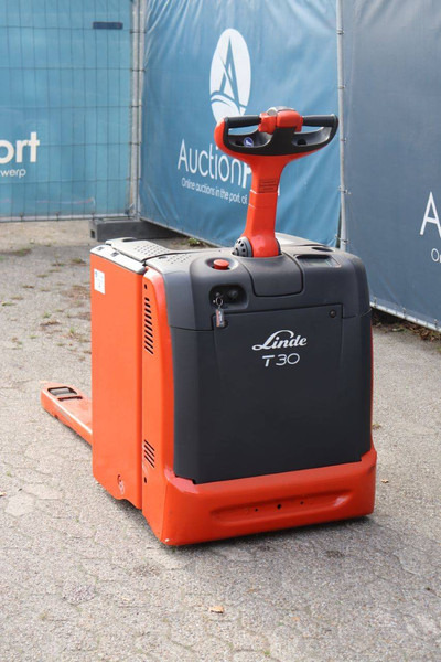 Linde T30 - Палетна количка: снимка 4 Linde T30 - Палетна количка: снимка 4