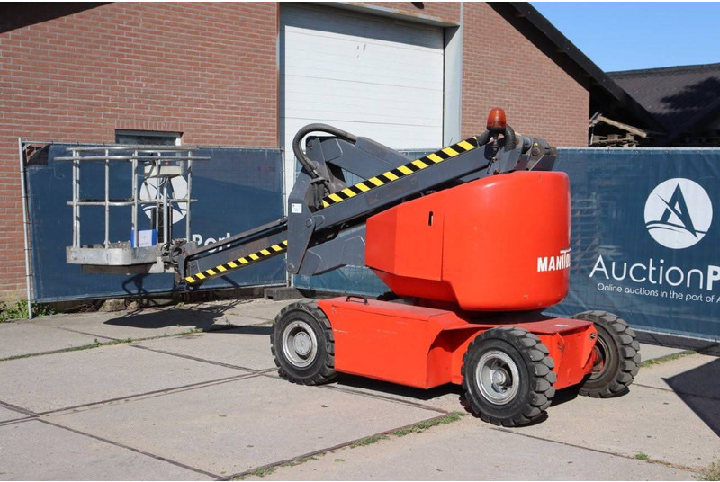 Manitou 150 AET - Телескопична платформа: снимка 3 Manitou 150 AET - Телескопична платформа: снимка 3
