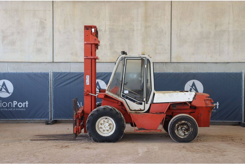 Manitou - Мотокар с висока проходимост: снимка 2 Manitou - Мотокар с висока проходимост: снимка 2