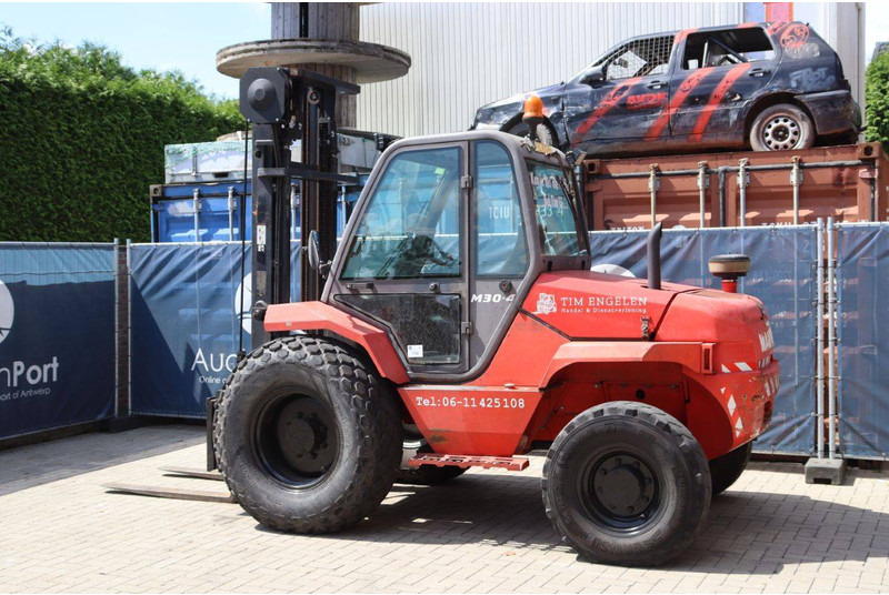 Manitou M30-4 - Мотокар с висока проходимост: снимка 3 Manitou M30-4 - Мотокар с висока проходимост: снимка 3