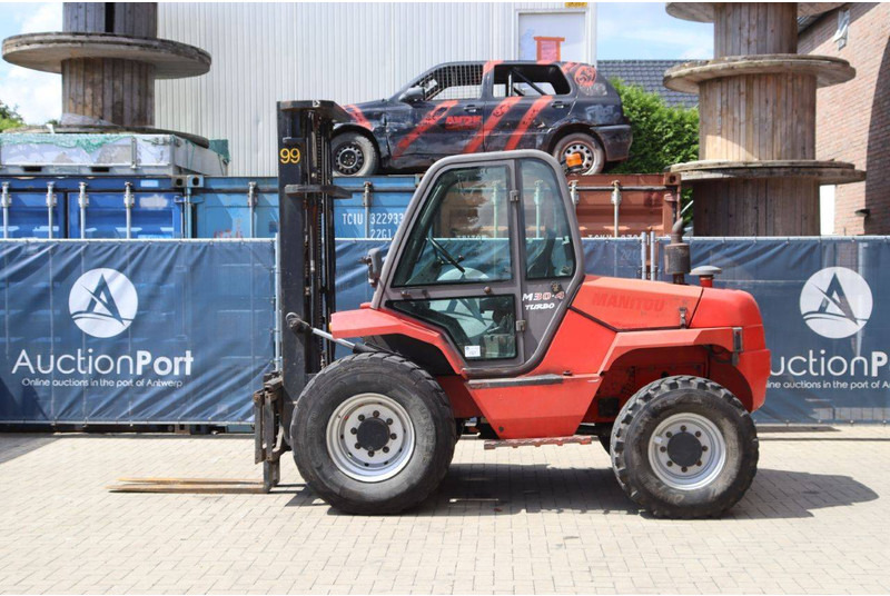 Manitou M30-4 Turbo - Мотокар с висока проходимост: снимка 2 Manitou M30-4 Turbo - Мотокар с висока проходимост: снимка 2