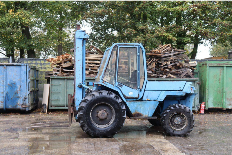 Manitou M430CP - Мотокар с висока проходимост: снимка 1 Manitou M430CP - Мотокар с висока проходимост: снимка 1