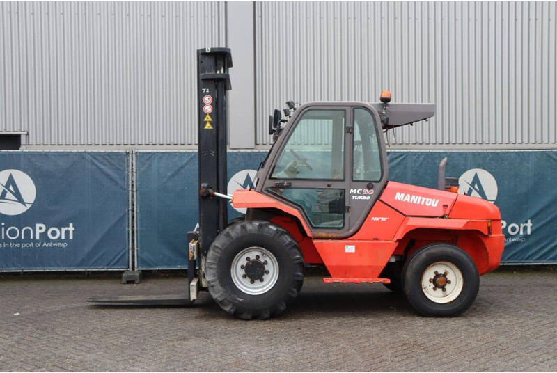 Manitou MC50T - Мотокар с висока проходимост: снимка 2 Manitou MC50T - Мотокар с висока проходимост: снимка 2