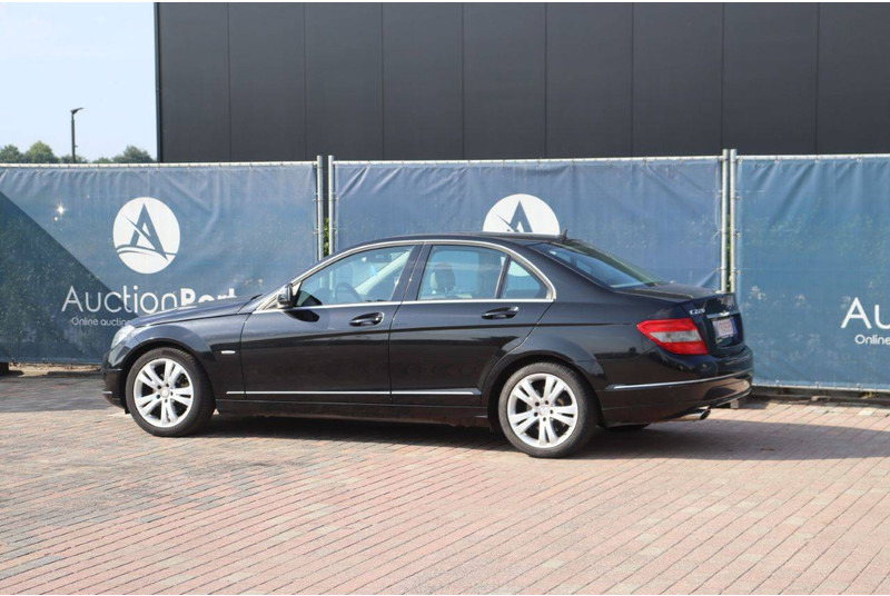 Mercedes-Benz C-Klasse 220 CDI - Седан: снимка 3 Mercedes-Benz C-Klasse 220 CDI - Седан: снимка 3