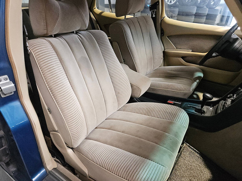 Седан Mercedes-Benz S-Klasse (W116) _ 280 SE: снимка 13 Седан Mercedes-Benz S-Klasse (W116) _ 280 SE: снимка 13