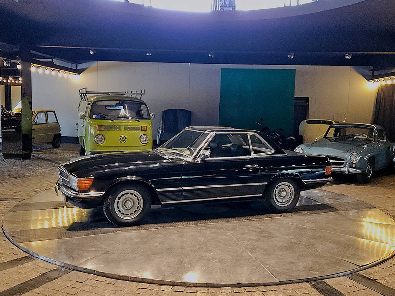 Mercedes-Benz SL-Klasse (R107) _ 380 - Седан: снимка 3 Mercedes-Benz SL-Klasse (R107) _ 380 - Седан: снимка 3