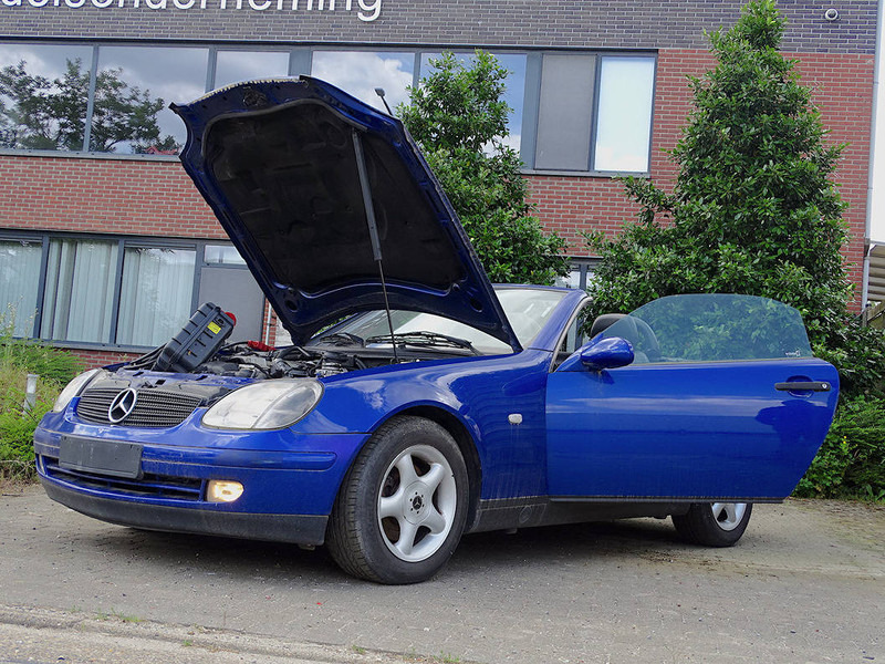 Mercedes-Benz SLK SLK200 - Седан: снимка 3 Mercedes-Benz SLK SLK200 - Седан: снимка 3