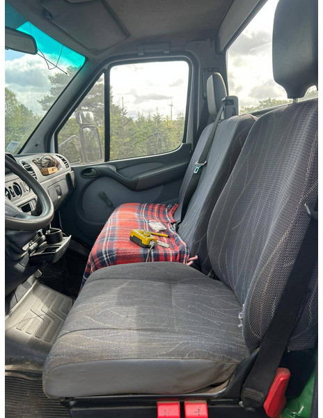 Mercedes-Benz Sprinter (I - update) CDI - Бус самосвал: снимка 5 Mercedes-Benz Sprinter (I - update) CDI - Бус самосвал: снимка 5