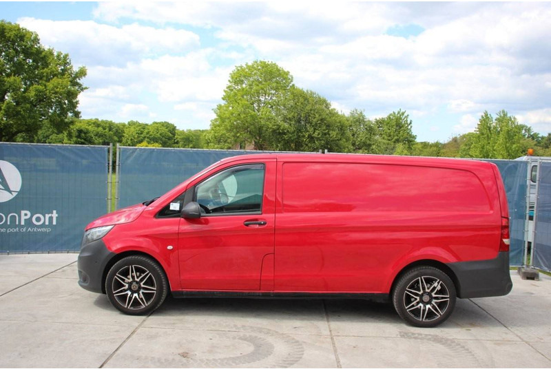 Mercedes-Benz Vito - Товарен бус: снимка 2 Mercedes-Benz Vito - Товарен бус: снимка 2