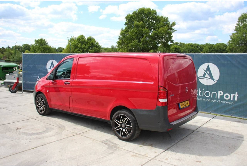 Mercedes-Benz Vito - Товарен бус: снимка 3 Mercedes-Benz Vito - Товарен бус: снимка 3