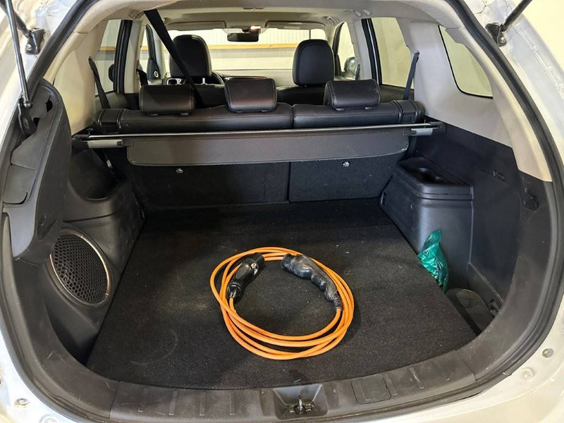 Mitsubishi Outlander PHEV SUV - Джип: снимка 5 Mitsubishi Outlander PHEV SUV - Джип: снимка 5