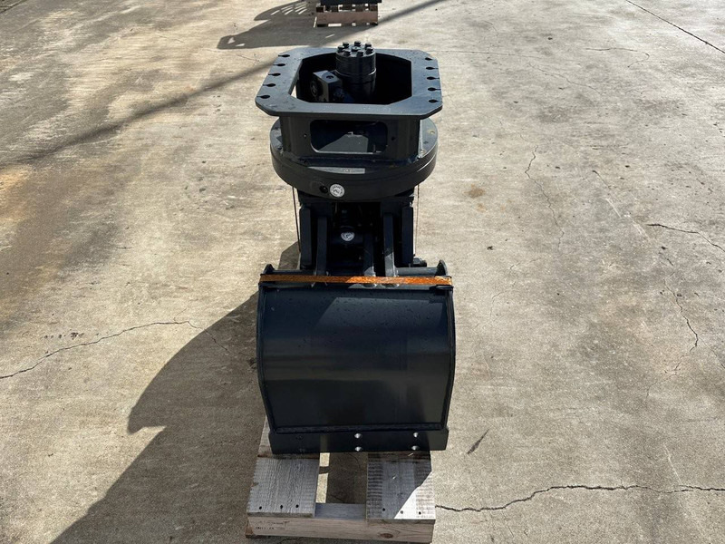 Mustang GRP150CH - Грайфер: снимка 3 Mustang GRP150CH - Грайфер: снимка 3