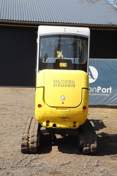 Neuson 2404RD - Мини багер: снимка 5 Neuson 2404RD - Мини багер: снимка 5