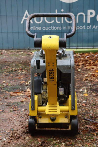 Neuson DPU3050 - Виброплоча: снимка 4 Neuson DPU3050 - Виброплоча: снимка 4