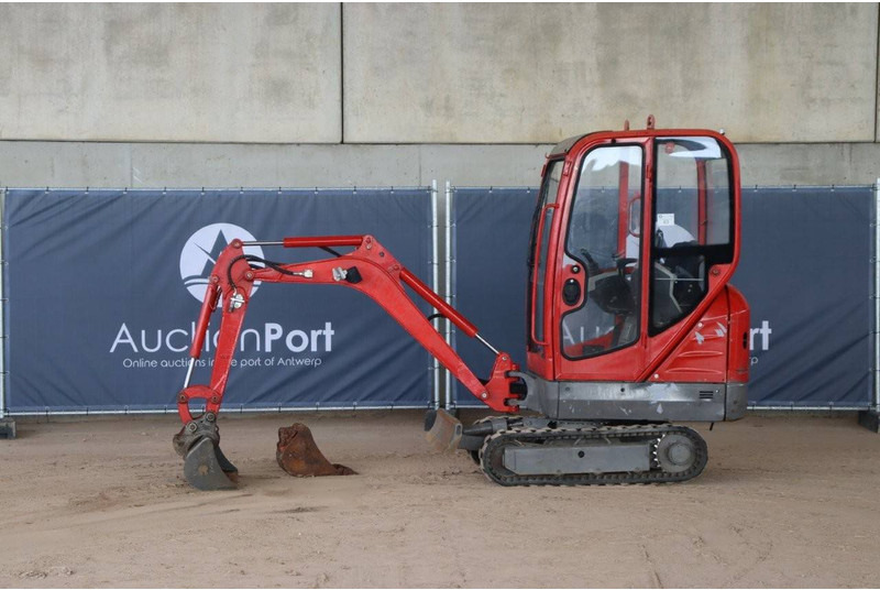 Neuson ET16 - Мини багер: снимка 1 Neuson ET16 - Мини багер: снимка 1