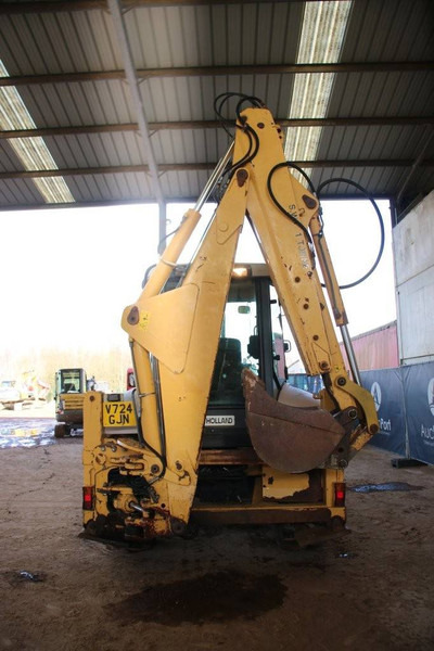 New Holland NH95-4PT/E - Багер-товарач: снимка 4 New Holland NH95-4PT/E - Багер-товарач: снимка 4