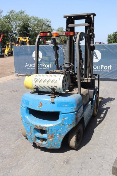 Nissan CPQD25N - Газокар: снимка 5 Nissan CPQD25N - Газокар: снимка 5